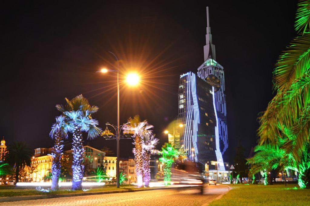 Orbi Towers Apartment-Mari Батумі Екстер'єр фото