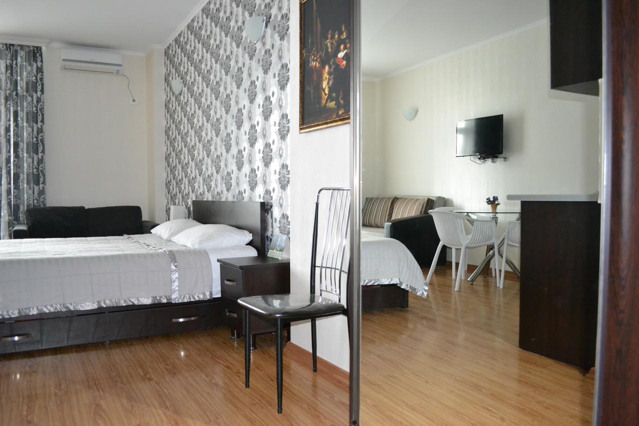 Orbi Towers Apartment-Mari Батумі Екстер'єр фото
